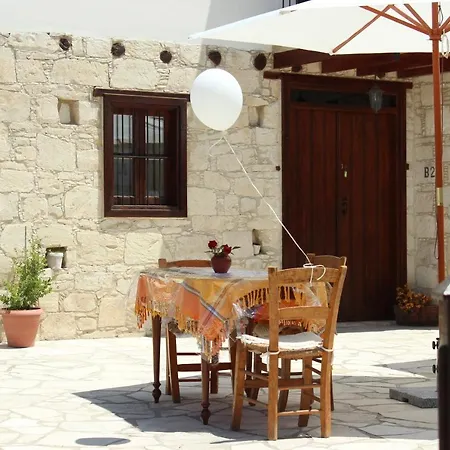 Apartment Olympia Traditional Lympia