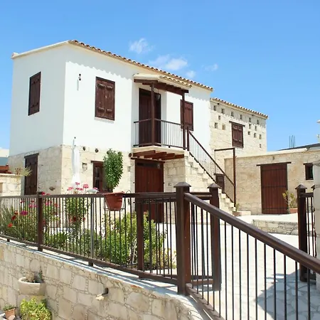 Olympia Traditional Apartment