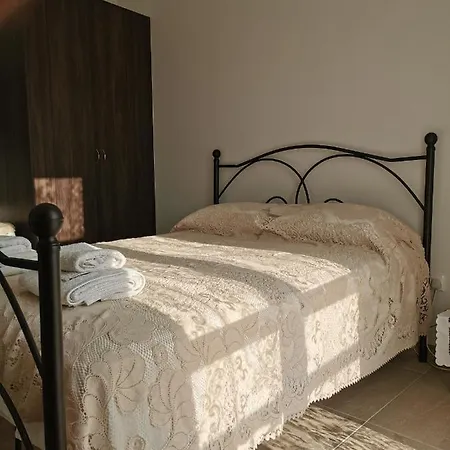 Olympia Traditional