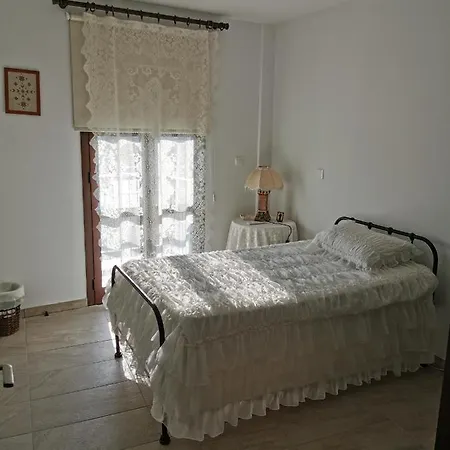 Olympia Traditional Lympia