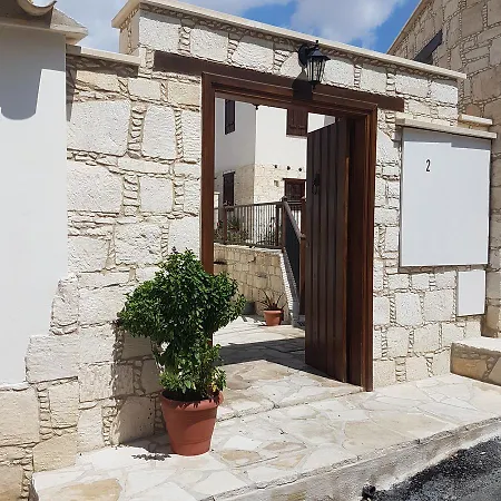 Olympia Traditional Apartment