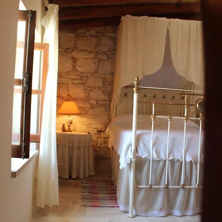 Olympia Traditional Lympia