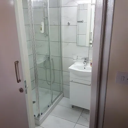 Olympia Traditional דירה Lympia