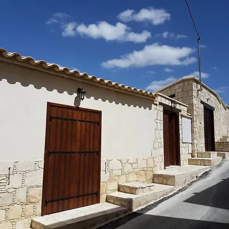 Olympia Traditional Lympia