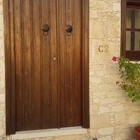 Olympia Traditional דירה Lympia