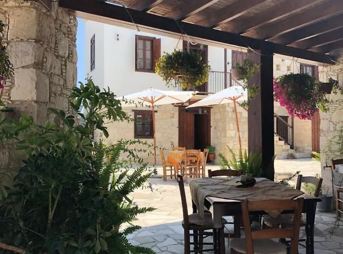 Olympia Traditional * Lymbia