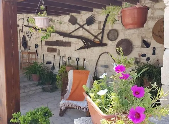 Olympia Traditional アパート